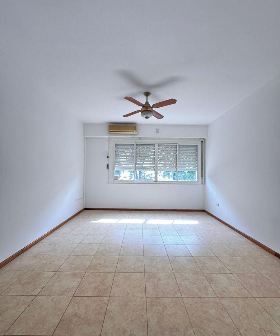 Foto de Departamento 2 ambientes en alquiler Luminoso, imagen 2