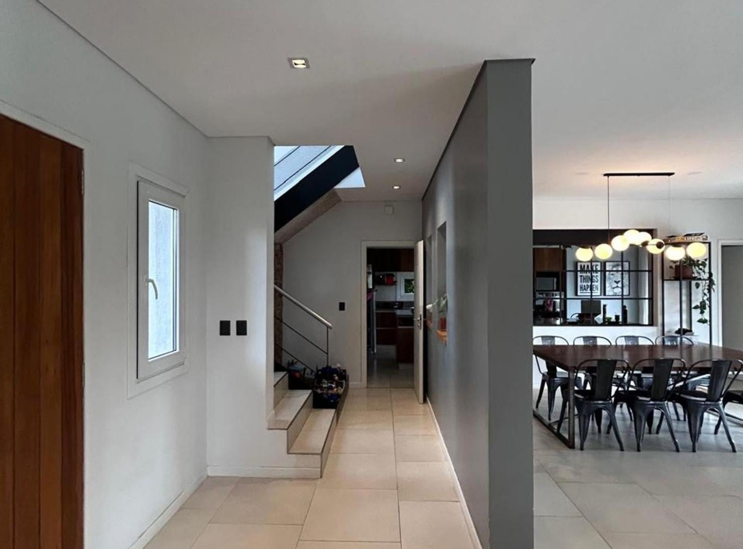 Foto de VENTA CASA 6 AMB.CEIBOS,PUERTOS,L.INTERNO NOROESTE, imagen 1