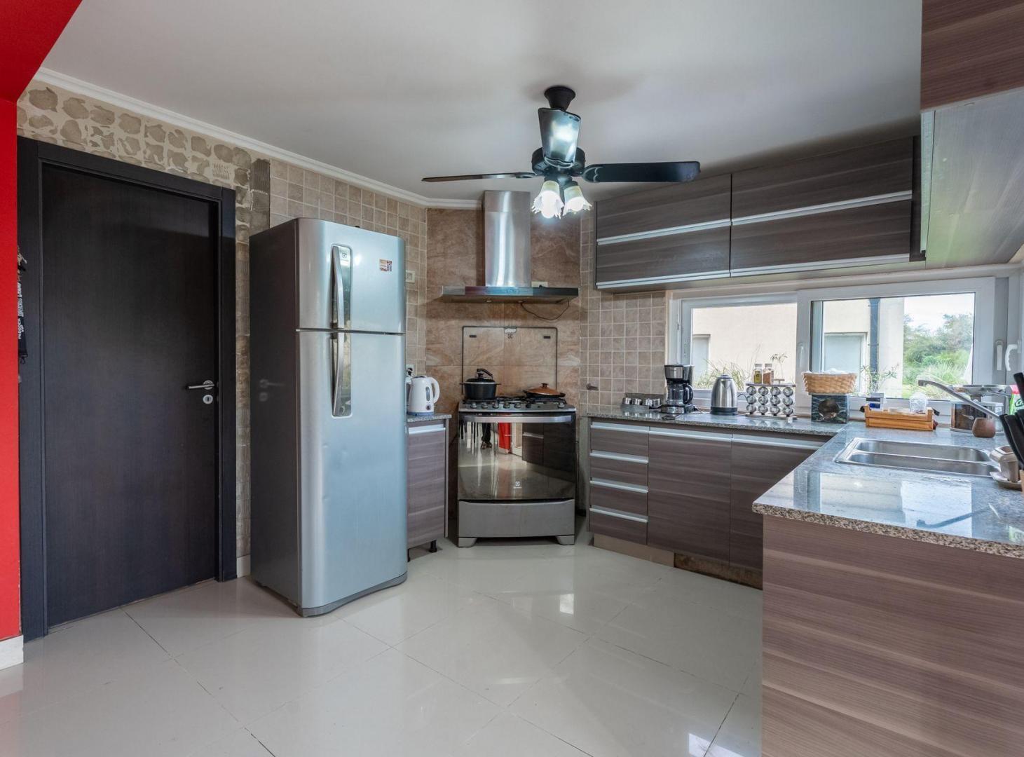 Foto de CASA EN VENTA EN LA REJA, BS. AS. 7 AMBIENTES, imagen 5