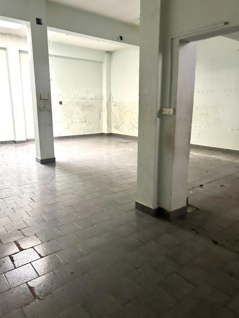Foto de ALQUILER LOCAL DEPOSITO OFICINA LOTE PROPIO RAMOS MEJIA, imagen 1