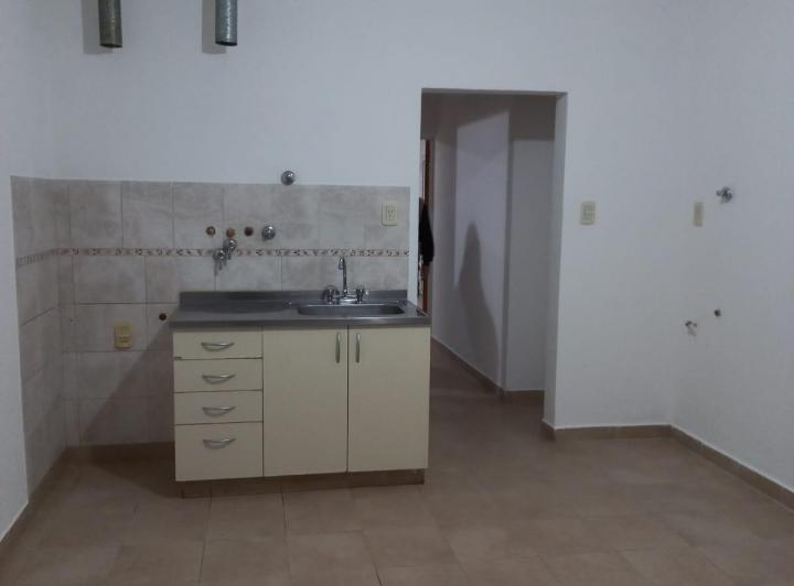 Alquiler de Departamento 1 dormitorio en Santo Tomé 3