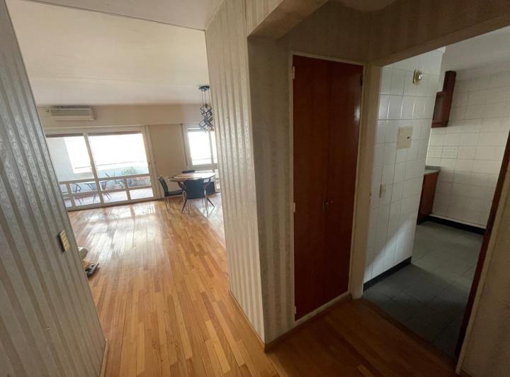 5to PISO EN SOLER 3731 - AMPLIO CON BALCONES Y COCINA AMPLIA - 3 BAÑOS 1