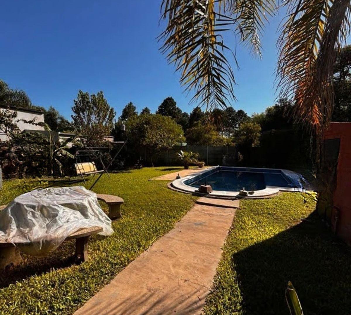 ARROYO LEYES CERCA DE LA RUTA, CASA DE 2 DORM, PILETA Y GRAN PARQUE