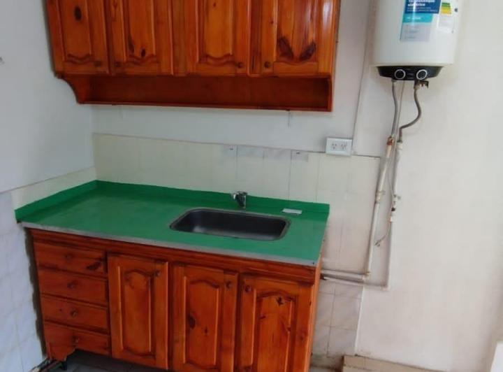 Alquiler en villa Luzuriaga 3