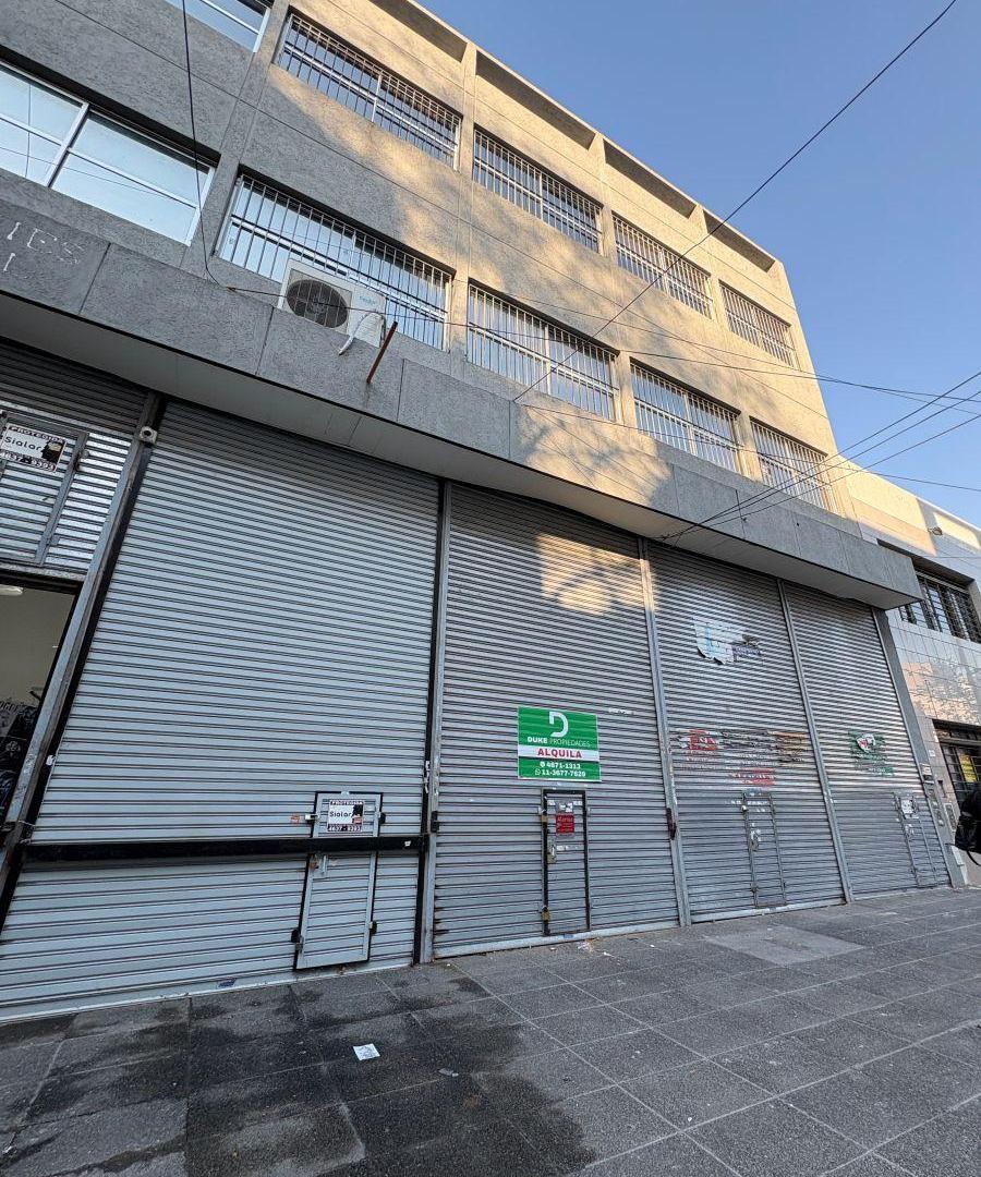 Foto de Local Comercial En Venta En Flores Pb + Entrepiso | Apto Crédito |, imagen 2