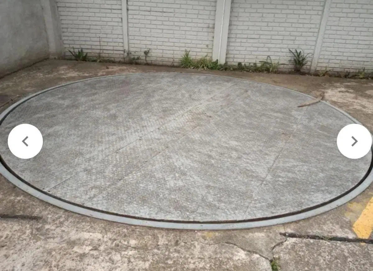 VENTA COCHERA EN 18 E/37 Y 38 3