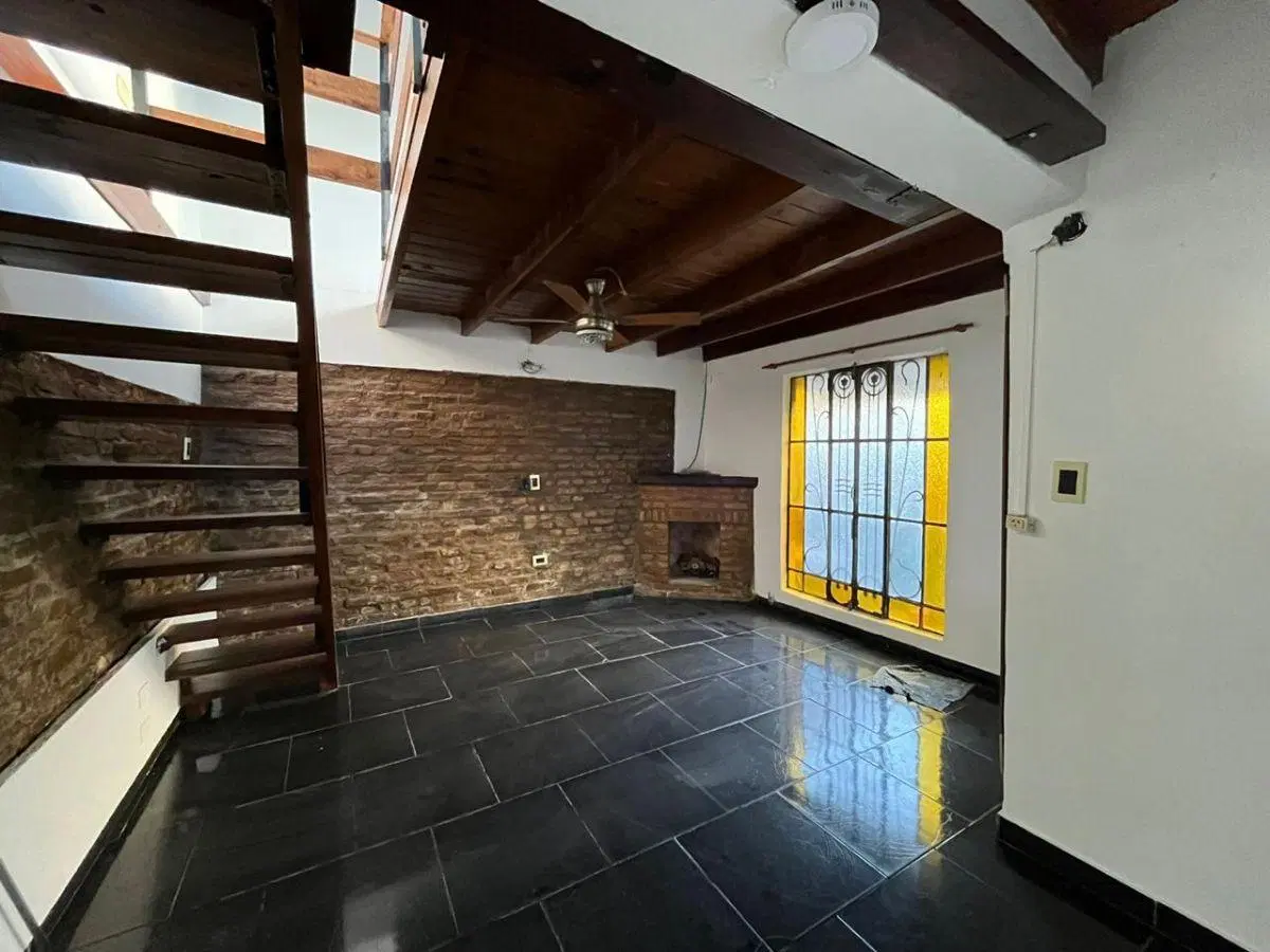 ALQUILER DEPARTAMENTO DE 1 DORMITORIO CON PATIO EN 7 Y 150 BERISSO 2