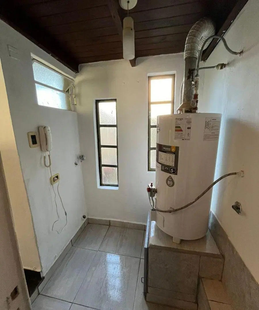ALQUILER DEPARTAMENTO DE 1 DORMITORIO CON PATIO EN 7 Y 150 BERISSO 5