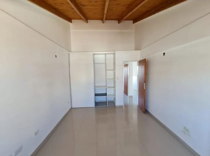 Alquilo hermoso duplex 3dormitorios en Neuquén capital 5