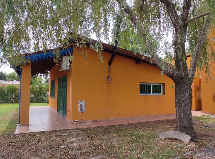 Casa con parque 1