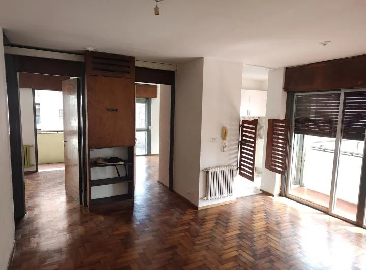 Departamento grande, dos dorm en Olmos y Maipú con balcón a ambas avdas 1