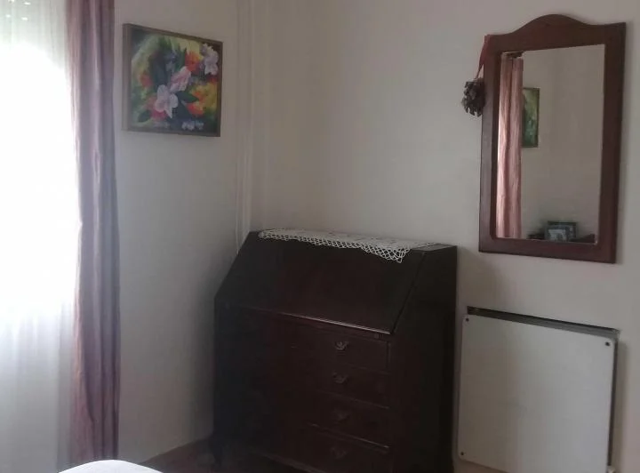 ALQUILER - Departamento de 2 1/2 AMBIENTES 4