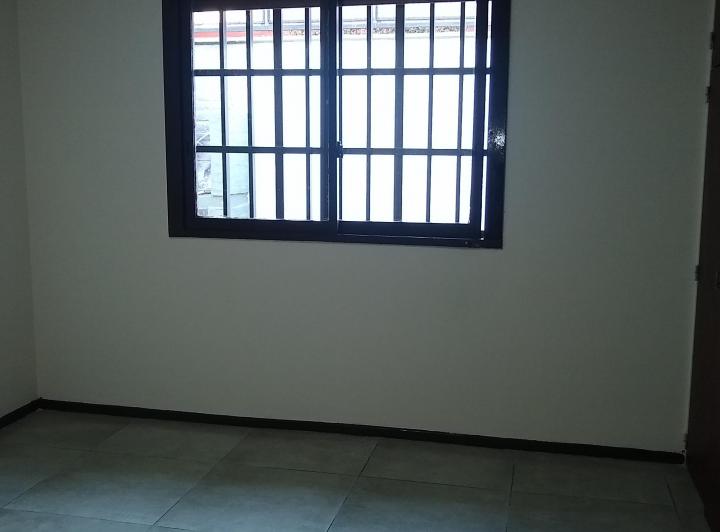 Casa alquiler Barrio AMARO 3