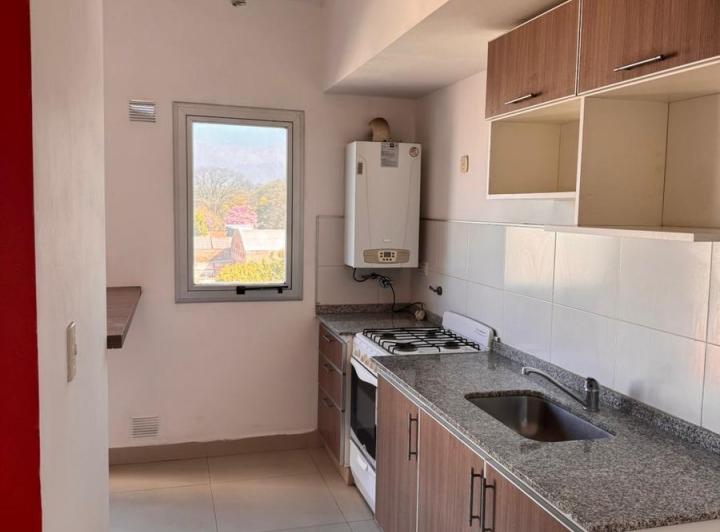 Departamento en alquiler, MACROCENTRO 5