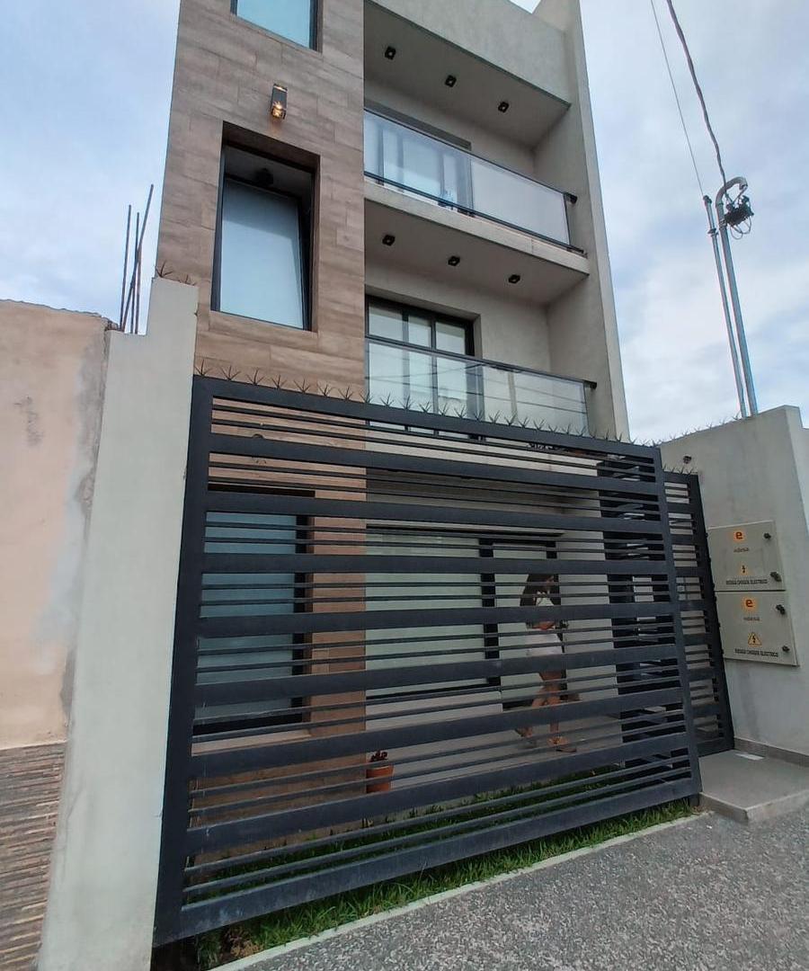 Foto de LOCAL COMERCIAL A ESTRENAR, ZABALA al 700, imagen 5