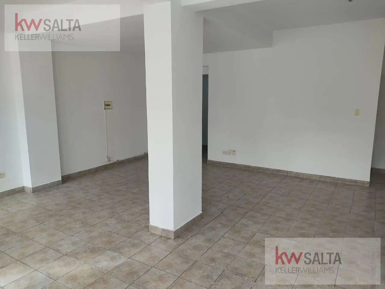 Local Comercial 42m2 - Pueyrredon 1300 - Excelente Vidriera 4