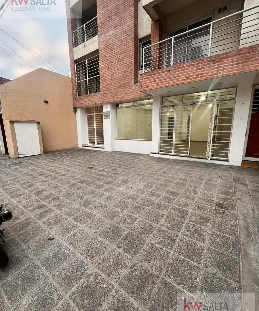 Local Comercial 42m2 - Pueyrredon 1300 - Excelente Vidriera 5