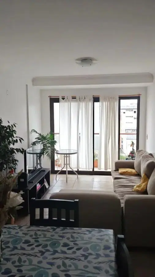 Departamento en Caseros al 1700 3