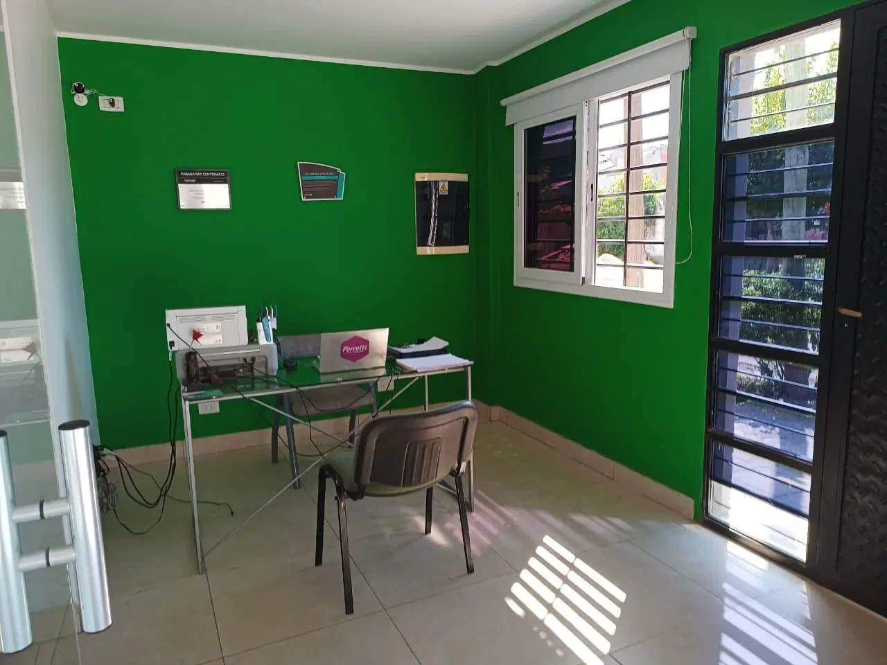 Excelente Galpón/Depósito de 360m² con Oficinas y Entrada de Camión – Pje Ten al 100 2