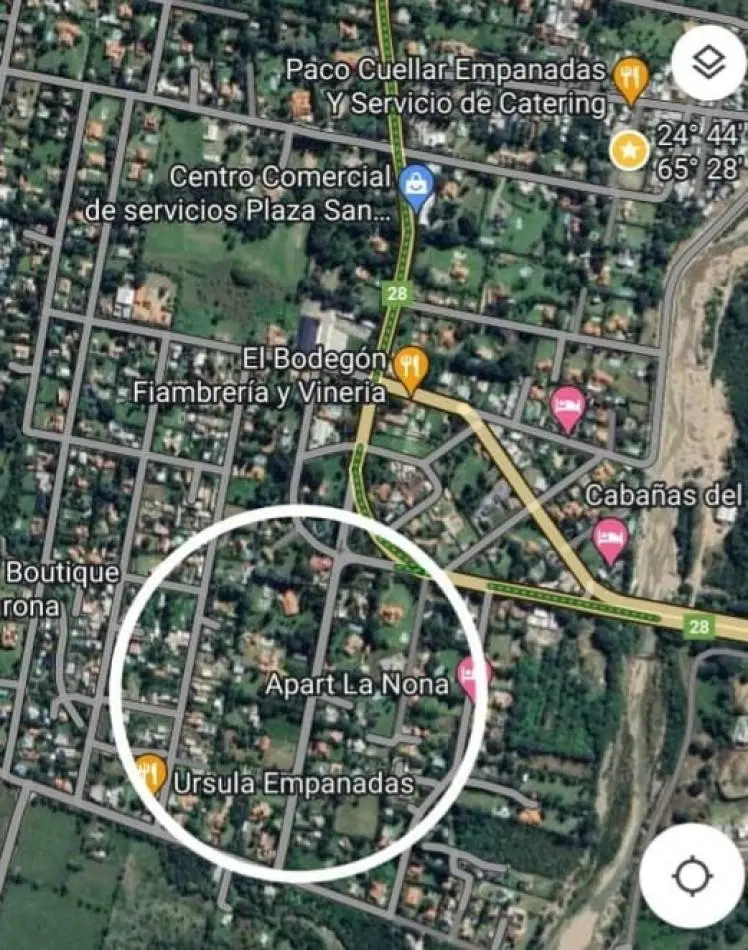 Casa en  San Lorenzo, 5 dormitorios, jardin pileta 5