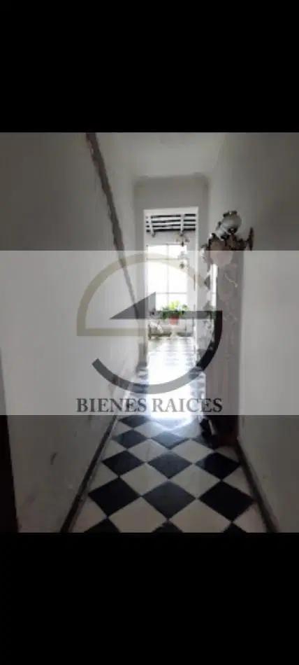Casa en  venta centro Salta. Comercial, oficinas, consultorios, hostal 2
