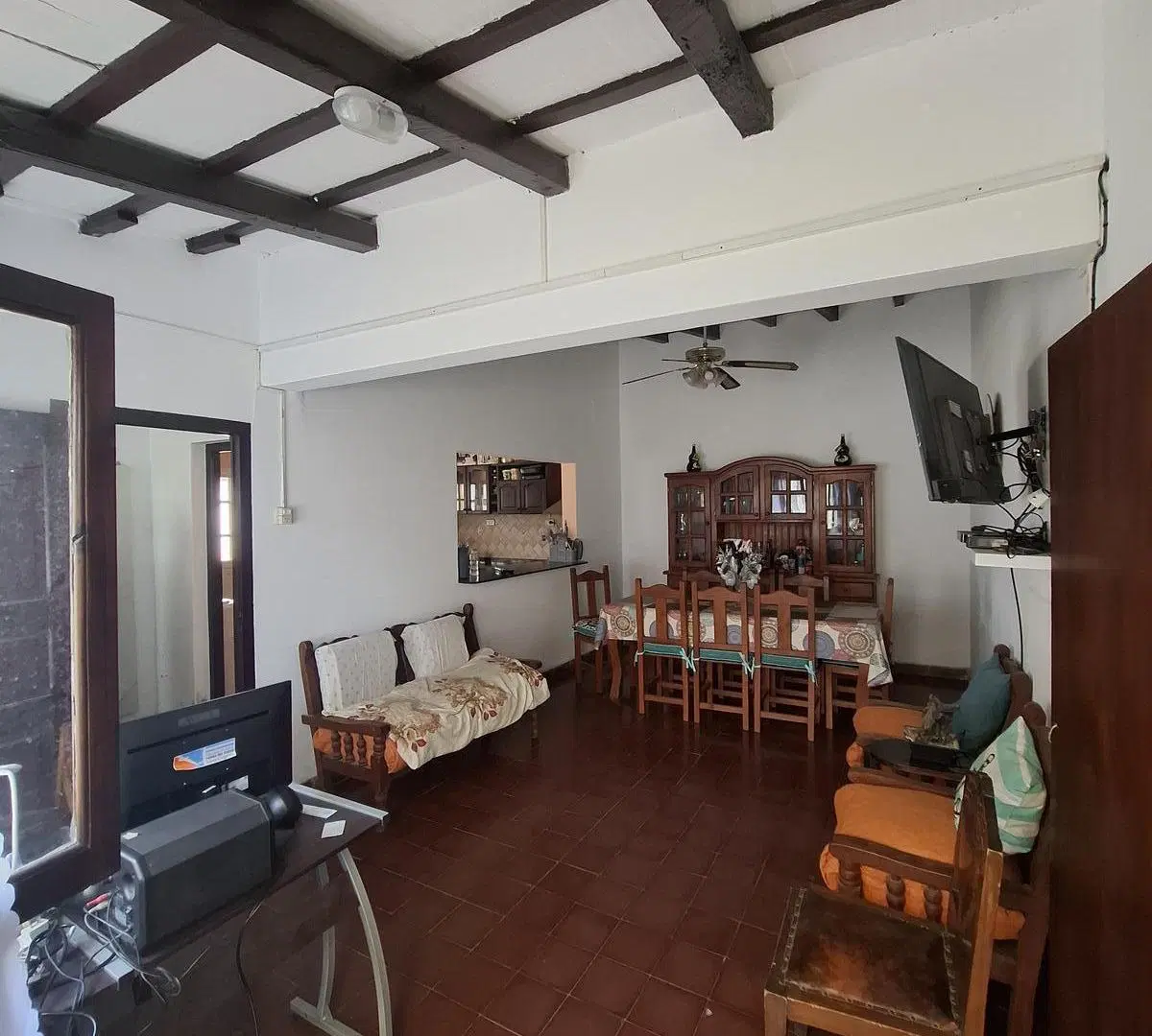 Venta casa 2 dormitorios zona Av. Chile. Salta 3