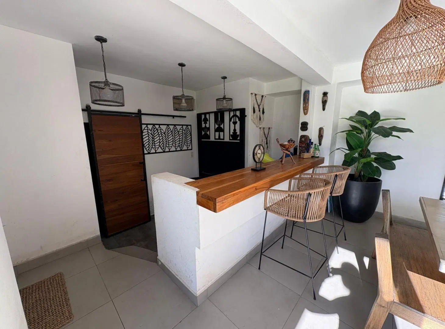 Casa 2 dormitorios y pileta en venta villa san lorenzo 2