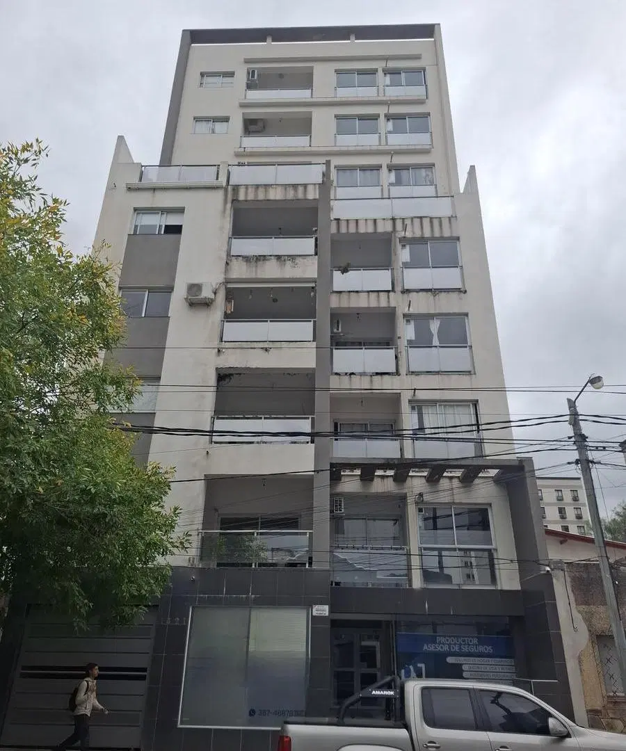 Departamento dos dormitorios con cochera 5
