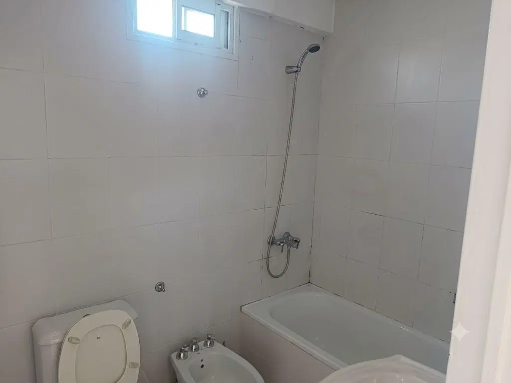 ALQUILER DEPTO 1 DORM + ESCRITORIO EN M. CORNEJO AL 200 2