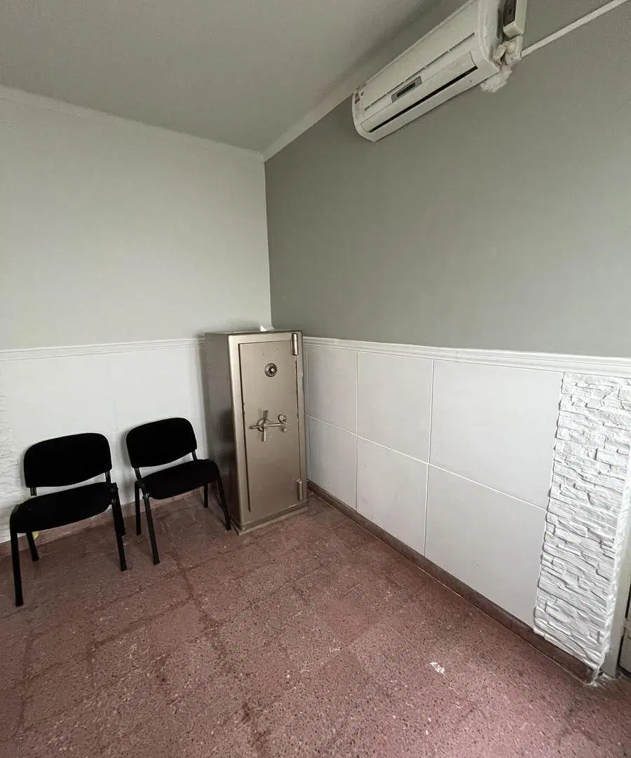OFICINA EN ALQUILER PJE SAN LORENZO AL 100 ZONA MONUMENTO 5