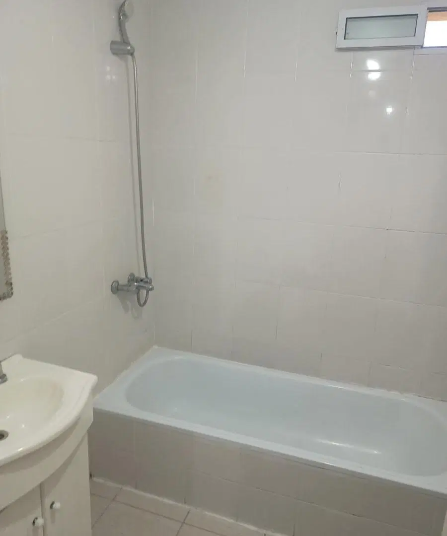 Alquiler Departamento 3 Ambientes Con Balcón Y Toilette - Pedernera al 300 4