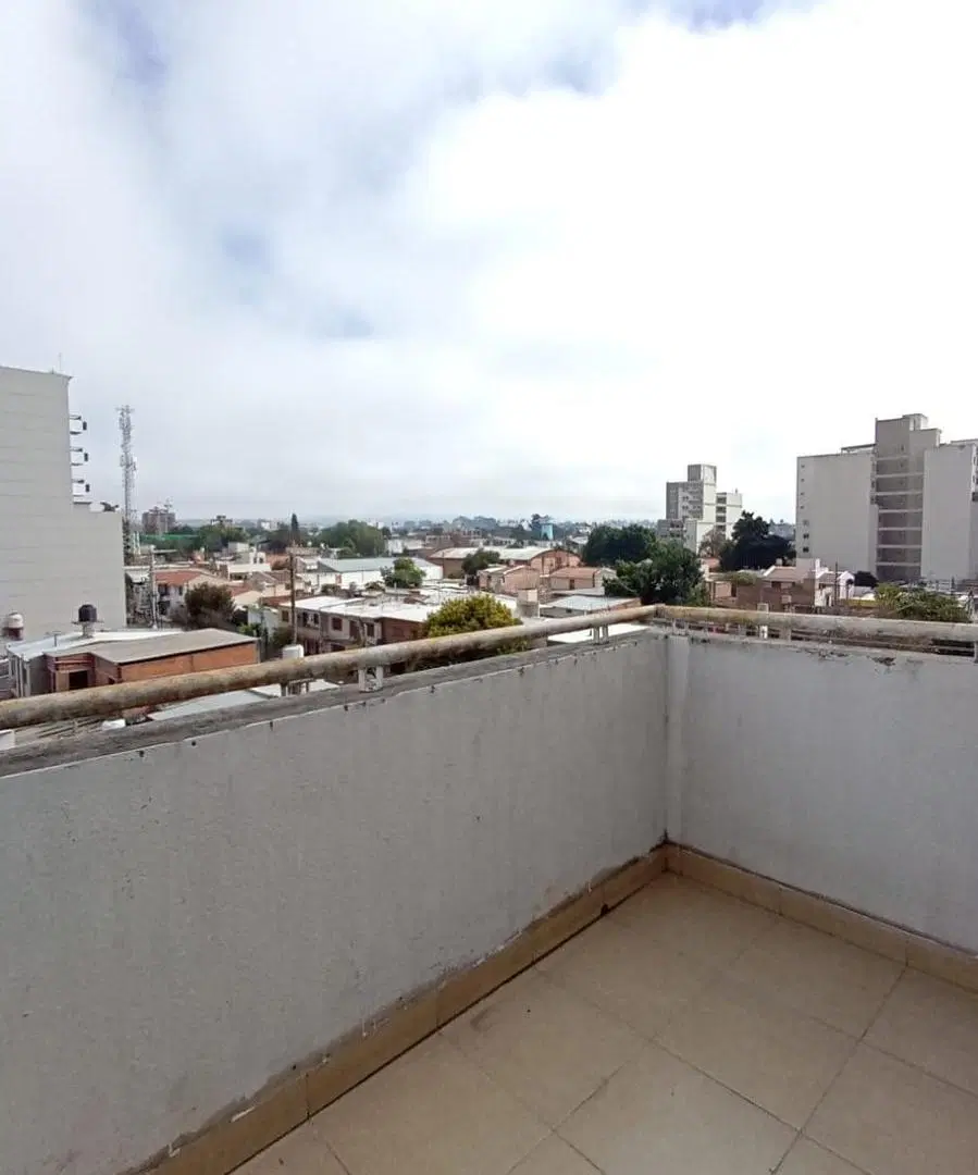 Alquiler de Departamento de 2 Dormitorios en Juramento al 1400, Salta Capital 3