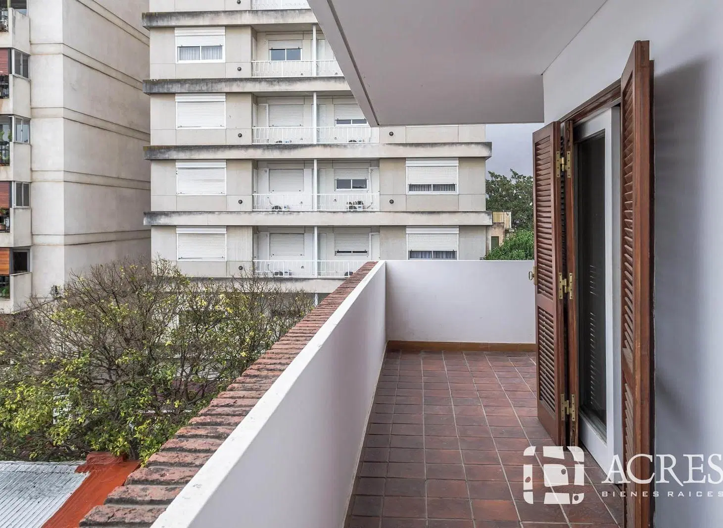 Venta de Departamento de 4 Dormitorios sobre Dean Funes al 300, Salta Capital 5