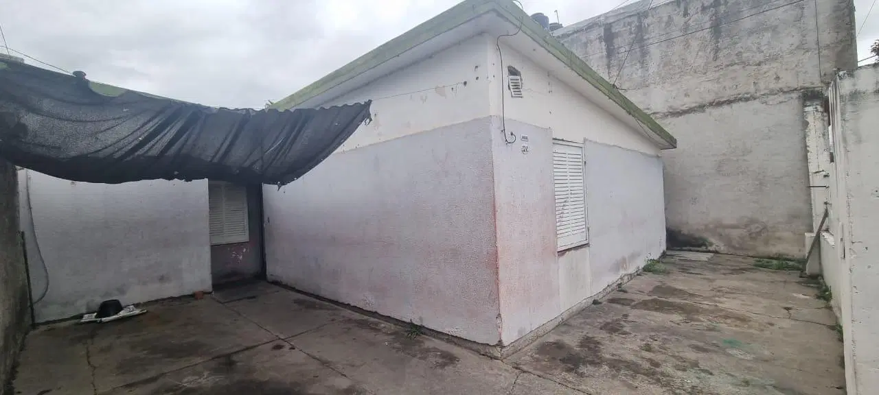 Casa en Venta de 4 Dormitorios en B° Santa Lucía, Salta Capital 2