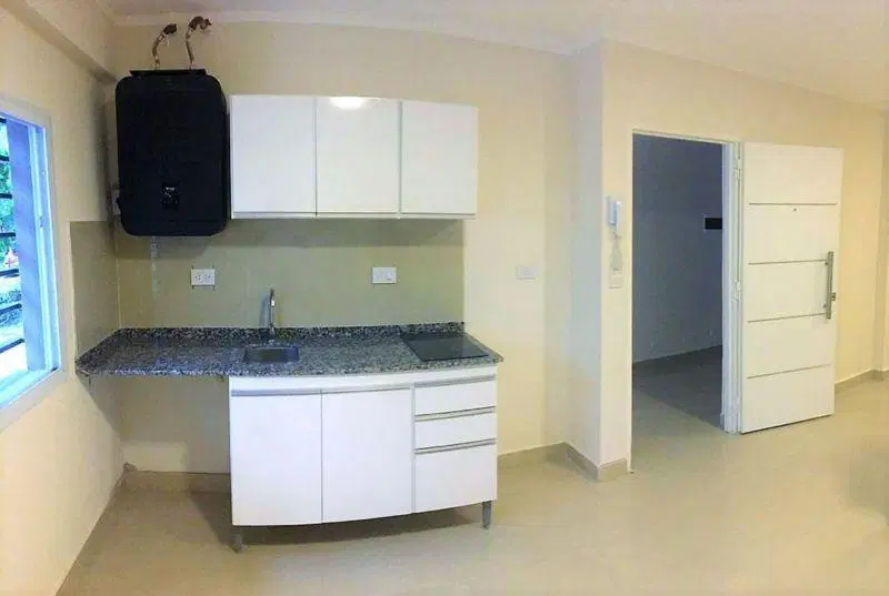 Venta de Casa de 10 Departamentos sobre Coronel Sánchez 700, Ciudad del Milagro, Salta Capital 4