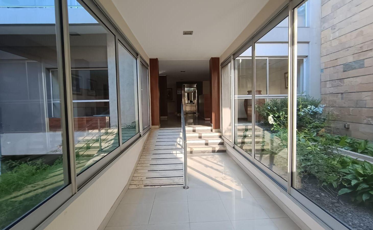 Foto de Departamento en Caseros al 200, imagen 1
