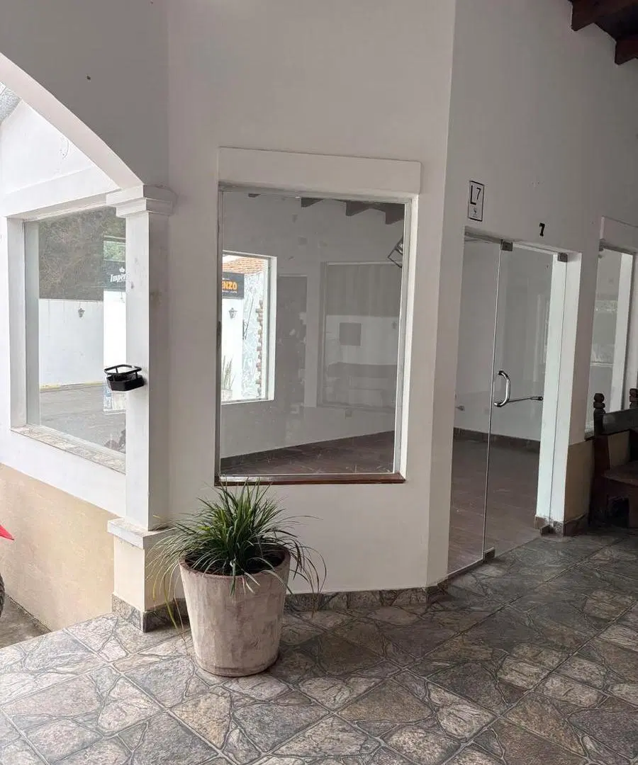 ALQUILER LOCAL-PASEO HERNANDEZ- SAN MARTIN-SAN LORENZO, SALTA 5
