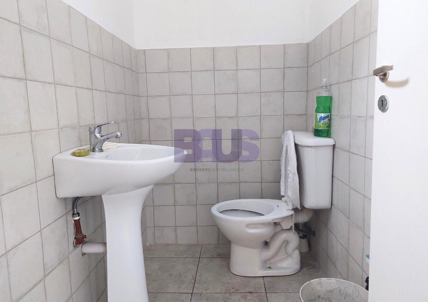 Foto de Local 183m2 en alquiler, imagen 2