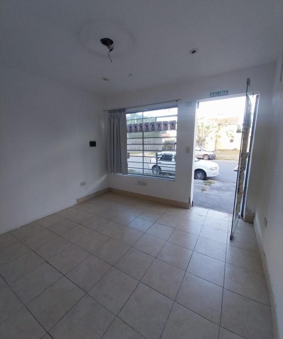 Foto de Alquiler de Local Comercial en Roque Sáenz Peña, Salta Capital, imagen 1