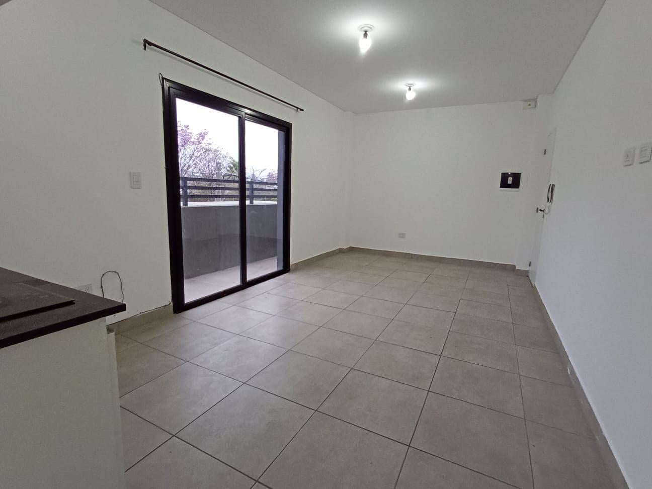 Foto de Alquiler de Departamento 1 Dormitorios en Av. Reyes Católicos al 2300, imagen 1