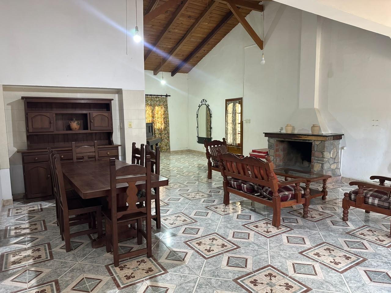 Foto de Casa amoblada en Alquiler 3 dormitorios Cerrillos, imagen 2