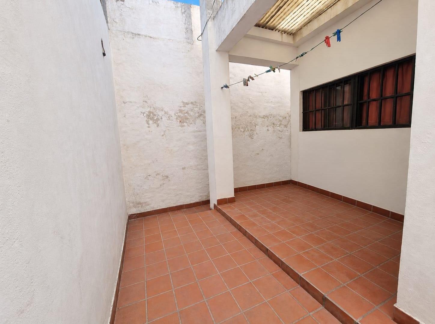 Foto de PH EN VENTA-ZONA MACROCENTRO-CALLE GORRITI 28, imagen 4