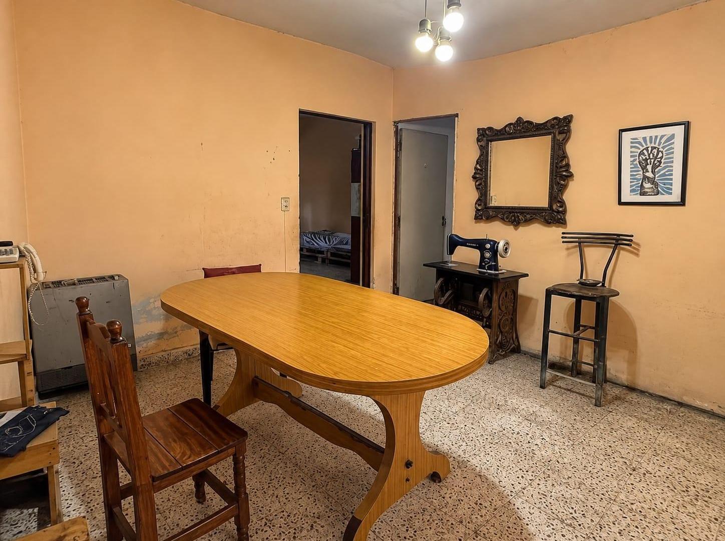 Foto de CASA 2 DEPARTAMENTOS EN VENTA ZONA NORTE, imagen 2
