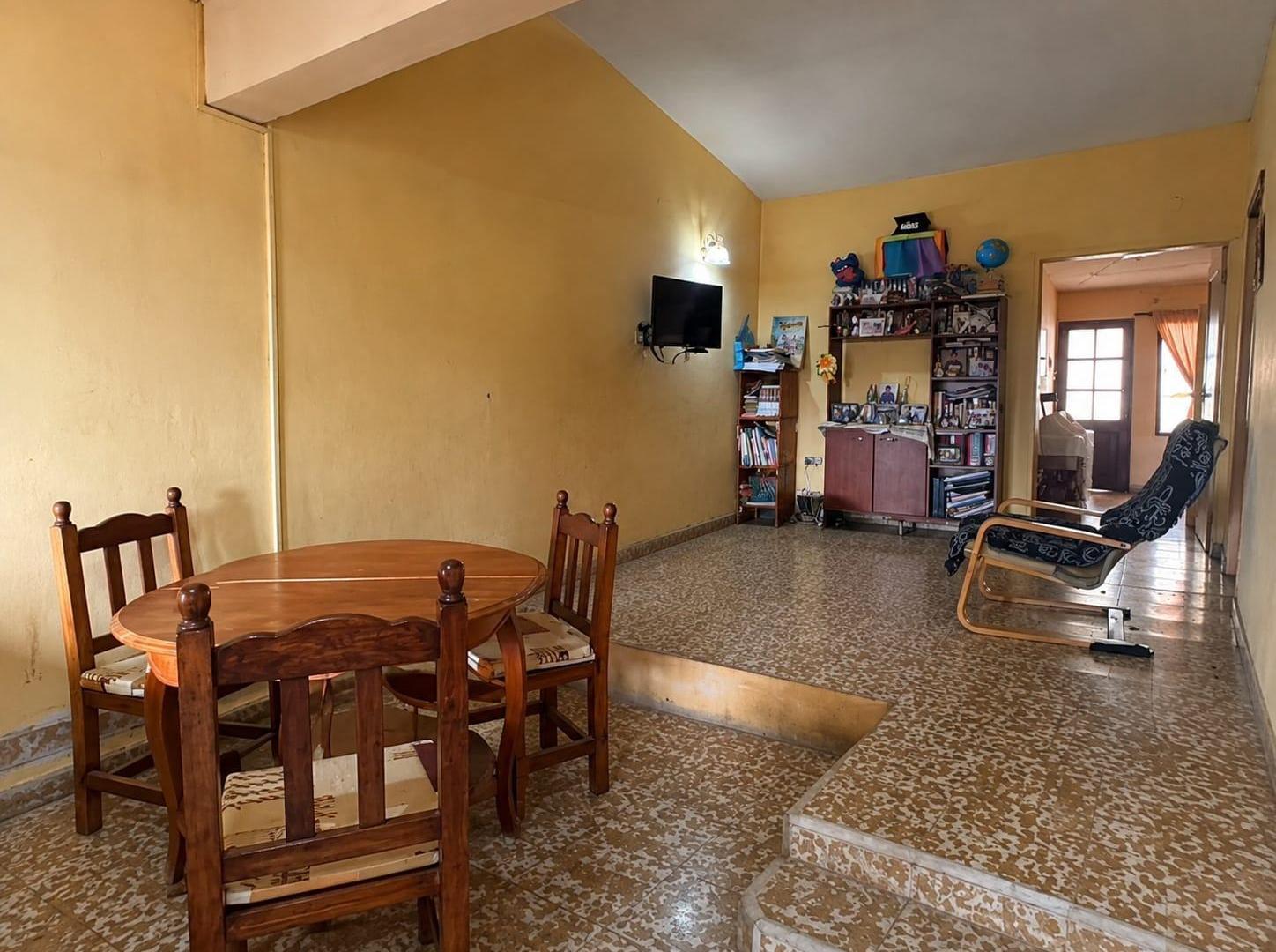 Foto de CASA 2 DEPARTAMENTOS EN VENTA ZONA NORTE, imagen 3