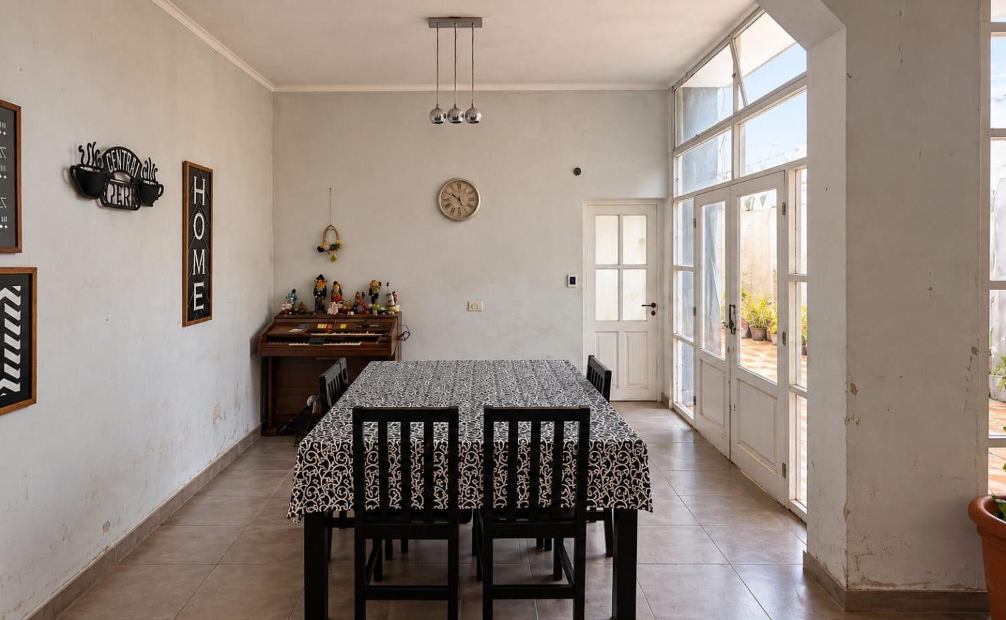 Foto de Casa en venta 3 monoambientes zona macrocentro, imagen 2