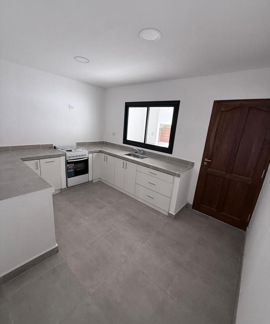 Foto de Venta duplex en Barrio Los Profesionales, imagen 5