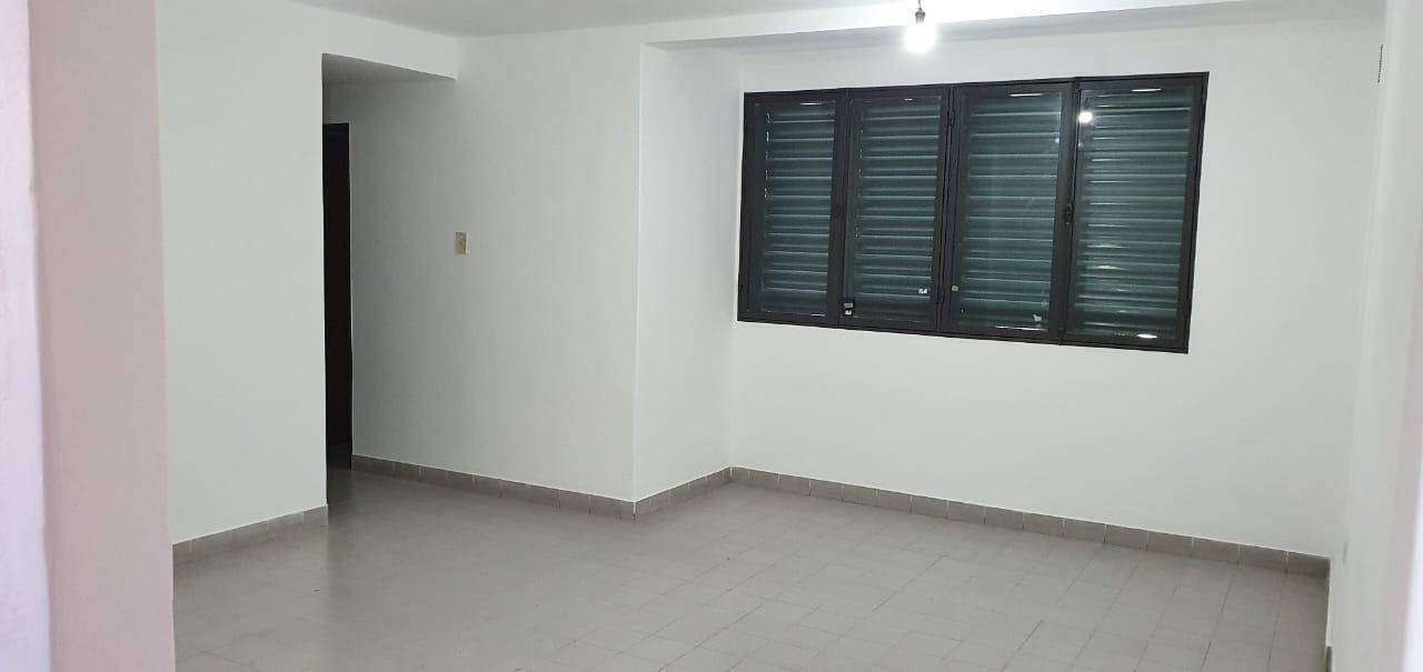 Foto de Alquiler Departamento de 3 Dormitorios en B° El Bosque, Salta Capital, imagen 3
