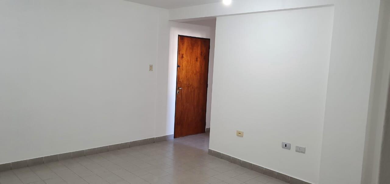 Foto de Alquiler Departamento de 3 Dormitorios en B° El Bosque, Salta Capital, imagen 2