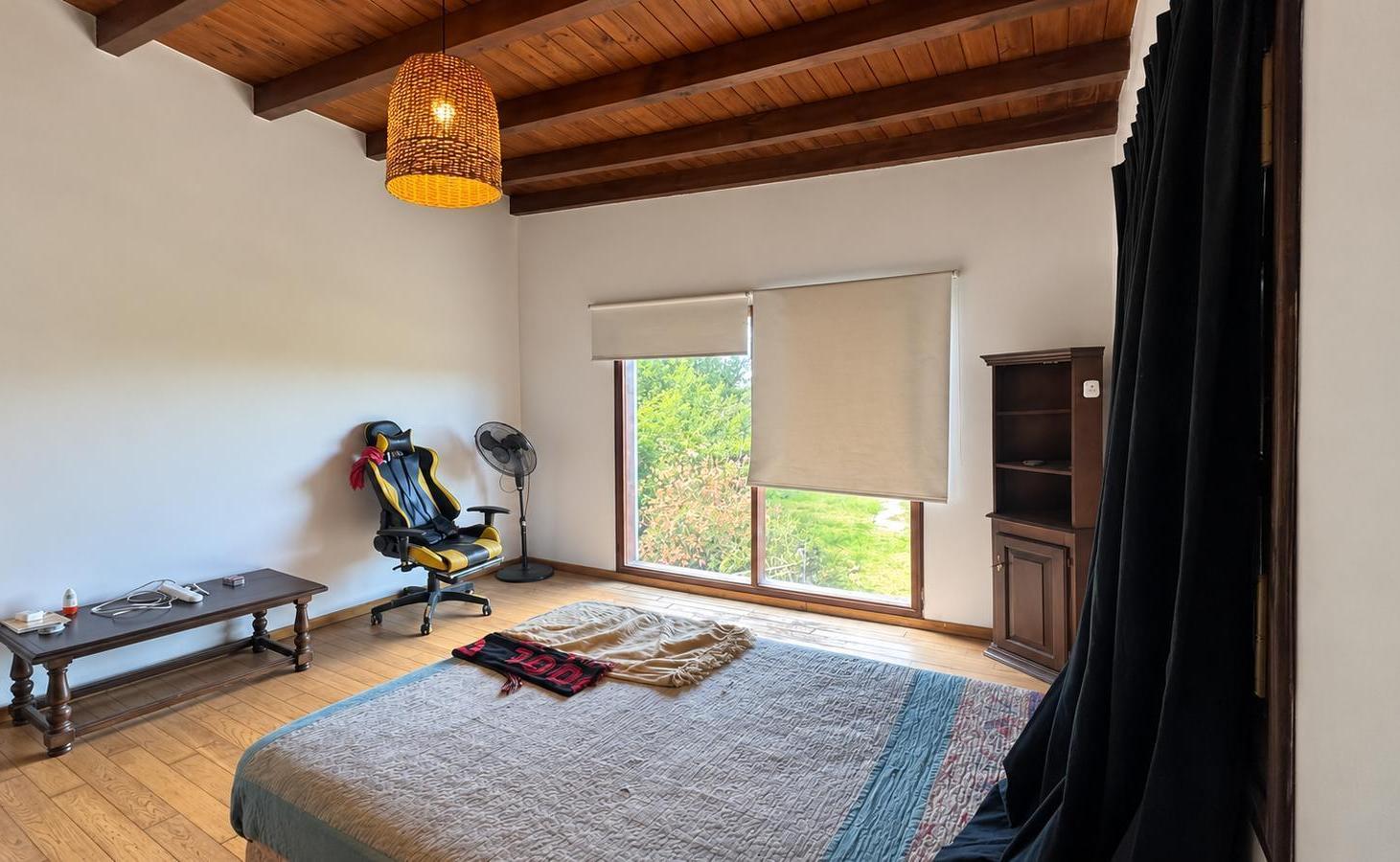 Foto de Venta Casa en Villa Esmeralda, imagen 4
