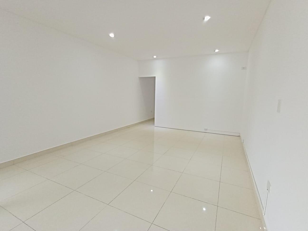 Foto de Alquiler de Local Comercial N° 5 en Paseo El Sitio, San Lorenzo Chico, imagen 3